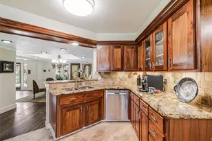 6120 Preston Creek Dr, Dallas, TX 75240 - Photo 14
