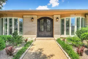 6120 Preston Creek Dr, Dallas, TX 75240 - Photo 4