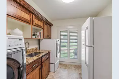 6120 Preston Creek Drive, Dallas, TX 75240 - Photo 16