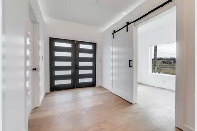 1739 Marfa Avenue, Dallas, TX 75216 - Photo 4