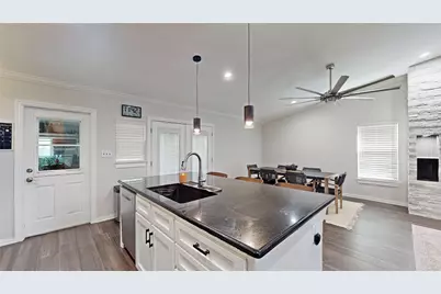 438 Willow Springs Drive, Coppell, TX 75019 - Photo 6