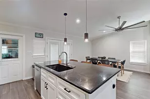 438 Willow Springs Dr, Coppell, TX 75019 - Photo 6