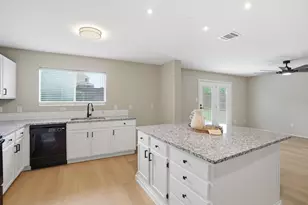 2900 Wakecrest Dr, Fort Worth, TX 76108 - Photo 10