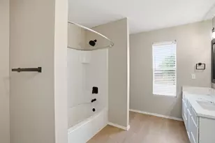 2900 Wakecrest Dr, Fort Worth, TX 76108 - Photo 18