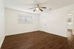 1904 Old Kirk Rd, Bedford, TX 76022 - Photo 20
