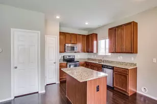 101 Tanglewood Dr, Fate, TX 75189 - Photo 4