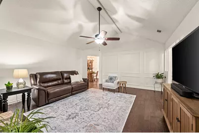1312 Circle Lane, Bedford, TX 76022 - Photo 6
