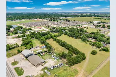 200 Graham Street, Waxahachie, TX 75165 - Photo 12