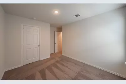 433 Rose Avenue, Cleburne, TX 76033 - Photo 22