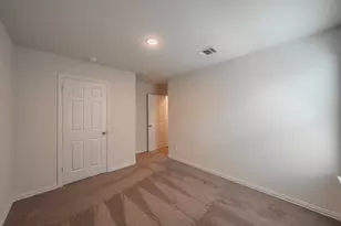 433 Rose Ave, Cleburne, TX 76033 - Photo 22