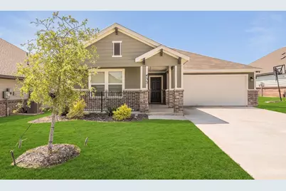 433 Rose Avenue, Cleburne, TX 76033 - Photo 1