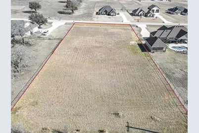 209 Maverick Court, Granbury, TX 76049 - Photo 4