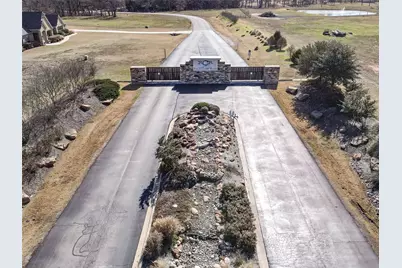209 Maverick Court, Granbury, TX 76049 - Photo 26