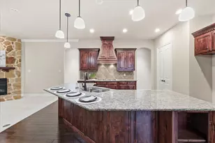1204 Sundown Dr, Flower Mound, TX 75028 - Photo 6