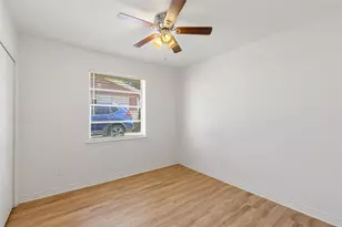 8619 Banff Dr, Dallas, TX 75243 - Photo 8
