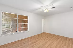 8619 Banff Dr, Dallas, TX 75243 - Photo 26