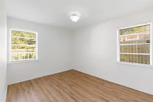 8619 Banff Dr, Dallas, TX 75243 - Photo 2