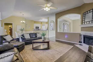 1718 Falcon Dr, Corinth, TX 76210 - Photo 18
