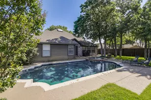 1718 Falcon Dr, Corinth, TX 76210 - Photo 36