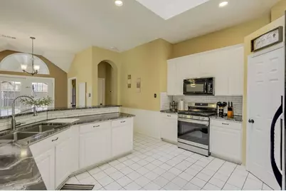 1718 Falcon Drive, Corinth, TX 76210 - Photo 24