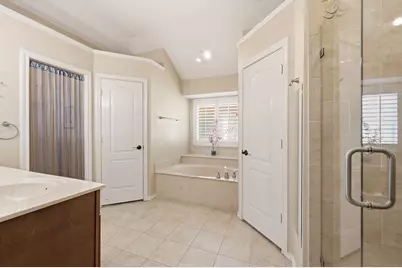 2058 Hillshire Drive, Lewisville, TX 75067 - Photo 22
