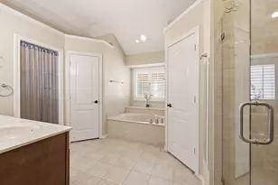 2058 Hillshire Dr, Lewisville, TX 75067 - Photo 22