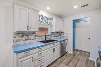 128 Liesa Street, Alvarado, TX 76009 - Photo 10