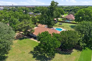835 Cross Timbers Drive, Double Oak, TX 75077 - Photo 2