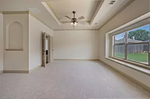 2058 Sundown Dr, Little Elm, TX 75068 - Photo 14
