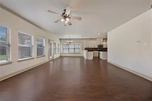 2058 Sundown Dr, Little Elm, TX 75068 - Photo 6