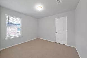 1338 Winding Hollow Dr, Grand Prairie, TX 75052 - Photo 24