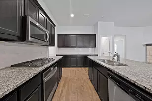 1338 Winding Hollow Dr, Grand Prairie, TX 75052 - Photo 20