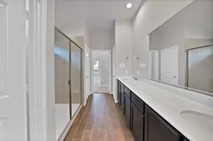 1338 Winding Hollow Dr, Grand Prairie, TX 75052 - Photo 36