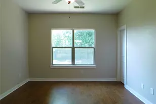 673 Copenhavr St, Pilot Point, TX 76258 - Photo 12