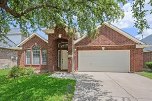 4633 Dwarf Nettle Dr, Fort Worth, TX 76244 - Photo 4