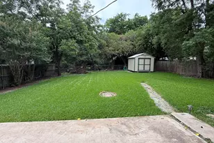 517 Cherry Ln, Ennis, TX 75119 - Photo 16