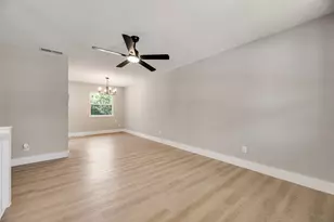 206 Senter Valley Rd, Irving, TX 75060 - Photo 4