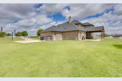 105 Legacy Downs Drive, Fort Worth, TX 76126 - Photo 4