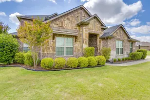 105 Legacy Downs Dr, Fort Worth, TX 76126 - Photo 1