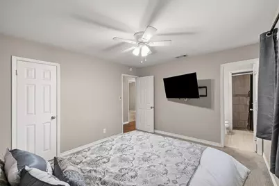 2015 Roberts Drive, Granbury, TX 76048 - Photo 10