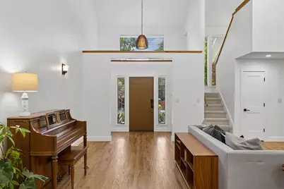 1024 S Aspenwood Drive, Grapevine, TX 76051 - Photo 2