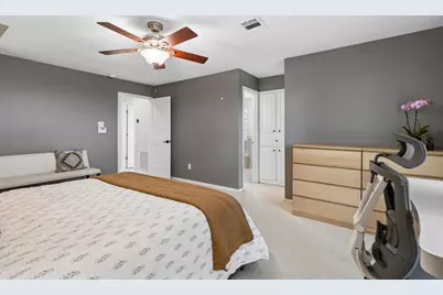1024 S Aspenwood Drive, Grapevine, TX 76051 - Photo 20