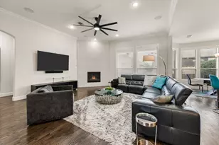 1204 Huron Dr, Grapevine, TX 76051 - Photo 10