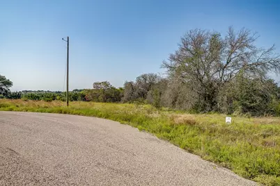 1034 Hidden View Court, Glen Rose, TX 76043 - Photo 12