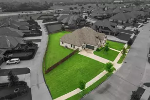 1616 Granite Wy, Waxahachie, TX 75165 - Photo 2
