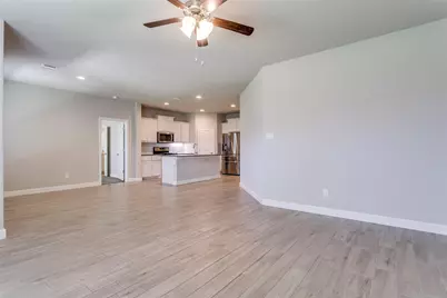 11536 Wolfhound Drive, Fort Worth, TX 76052 - Photo 14