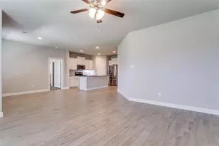 11536 Wolfhound Dr, Fort Worth, TX 76052 - Photo 14
