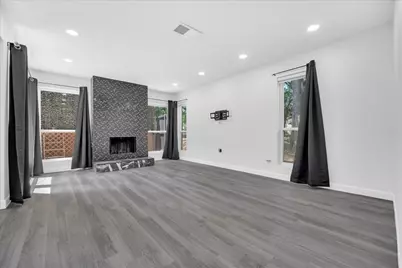 1916 Shorewood Drive, Grapevine, TX 76051 - Photo 6