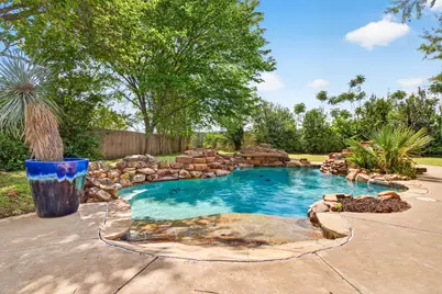 4316 Winding Way, Benbrook, TX 76126 - Photo 38