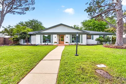 4316 Winding Way, Benbrook, TX 76126 - Photo 2